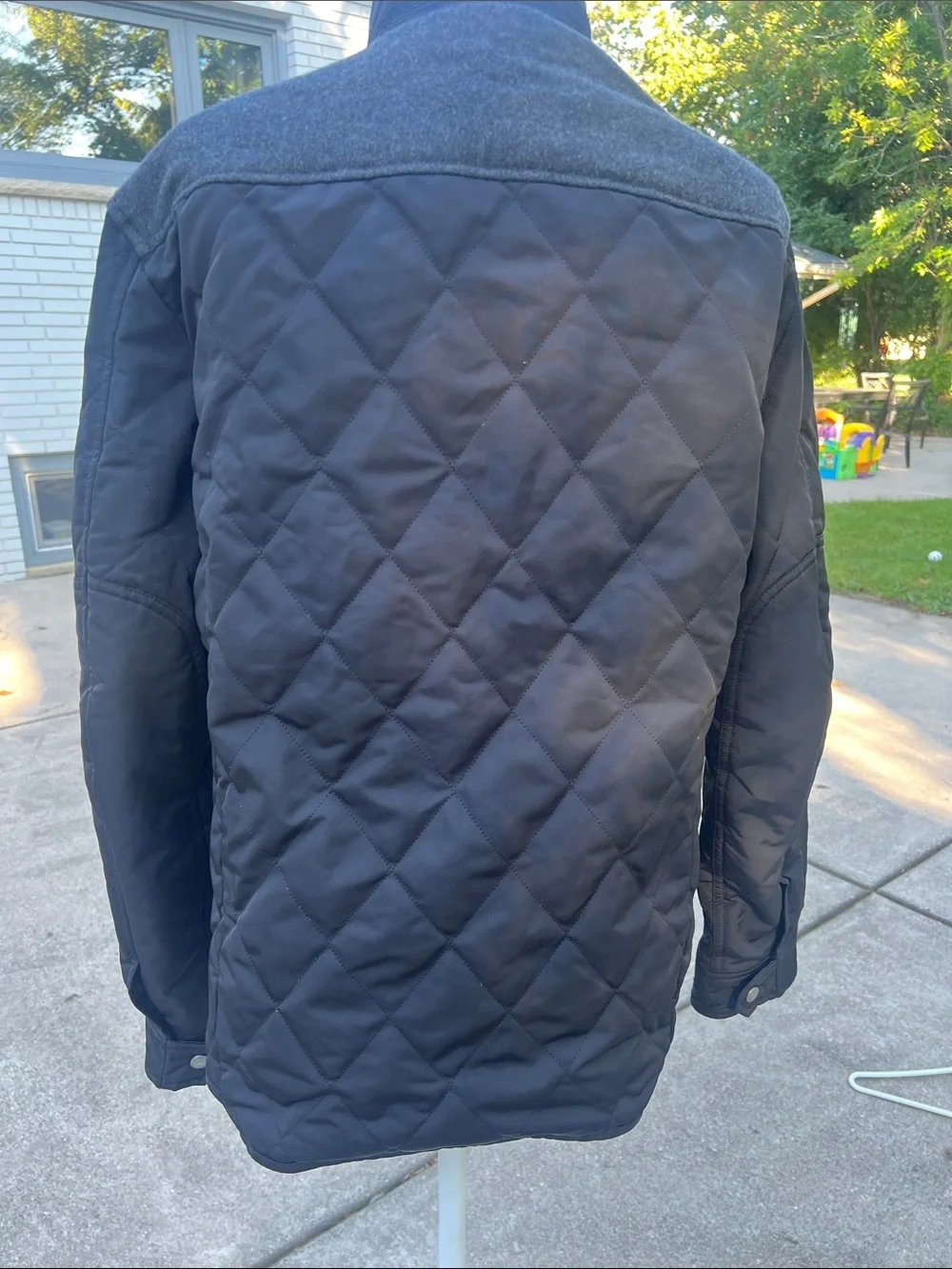Banana Republic placket rips transitions